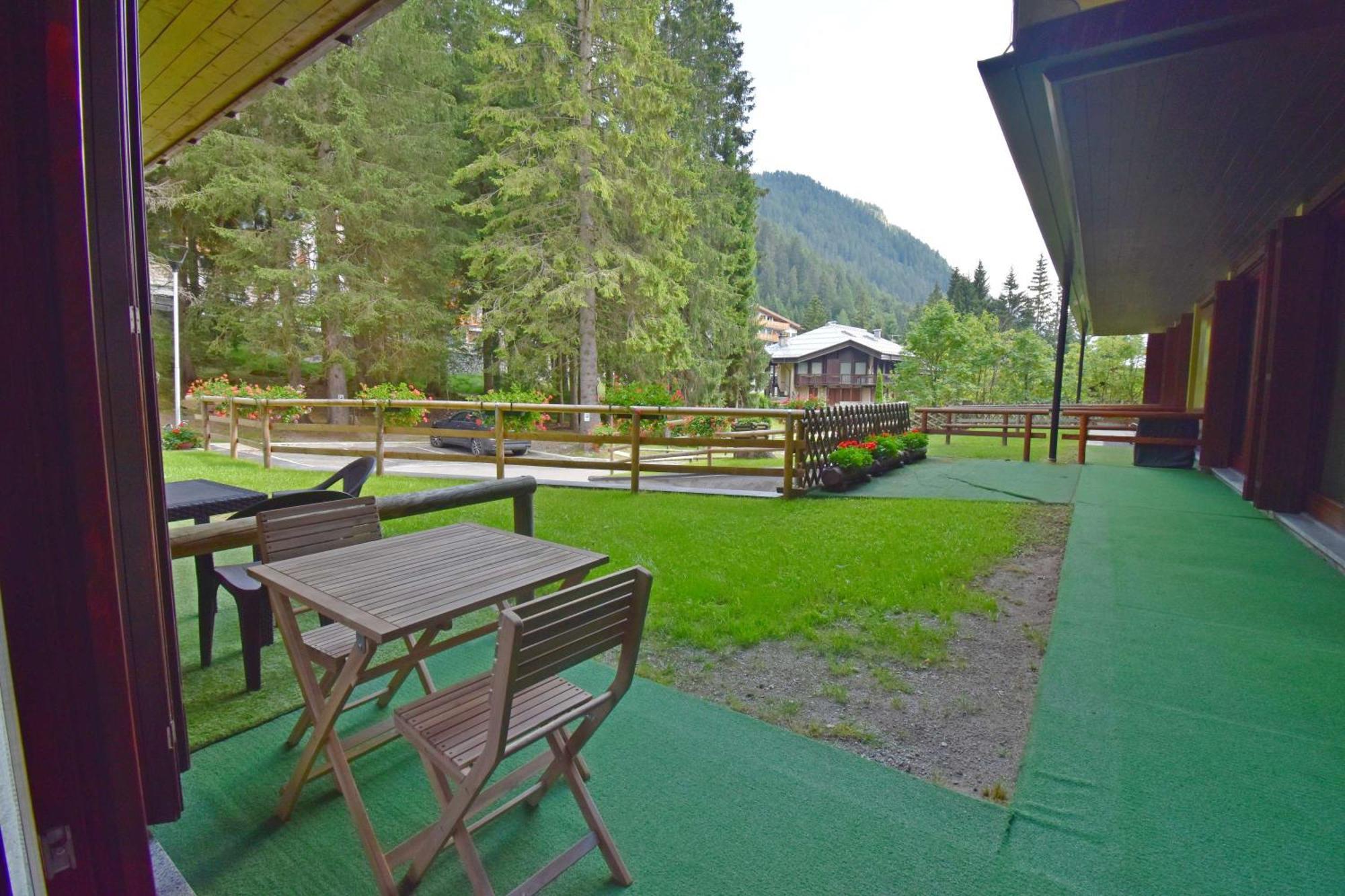 Residenza Silvana Madonna Exteriör bild