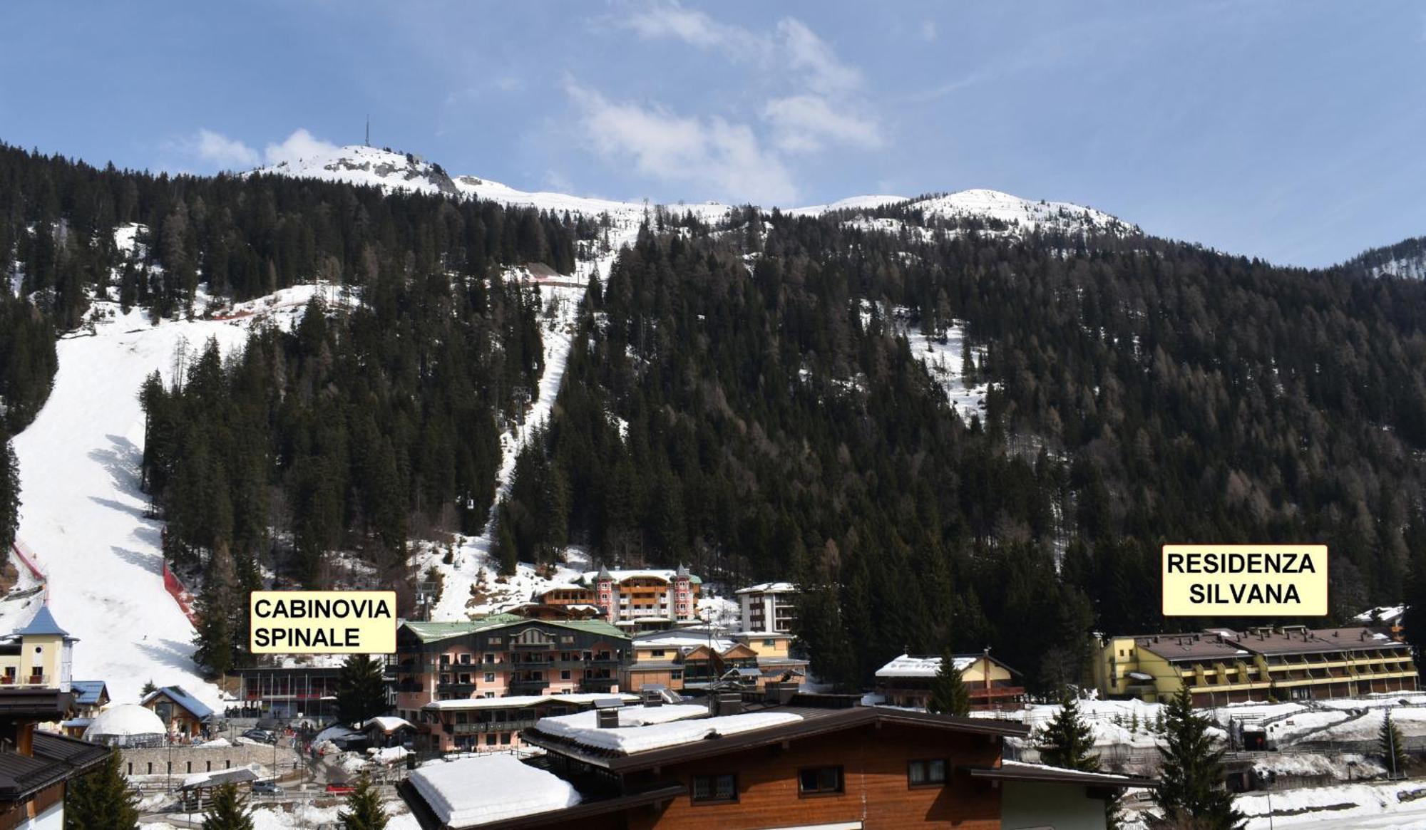 Residenza Silvana Madonna Exteriör bild